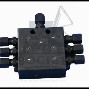Lubricant distributor with 6 holes